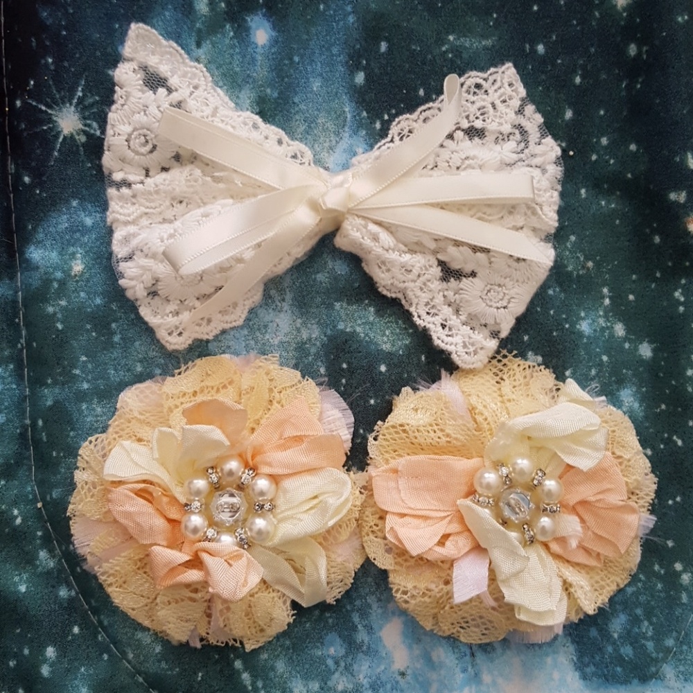 Bow and floral hair clips